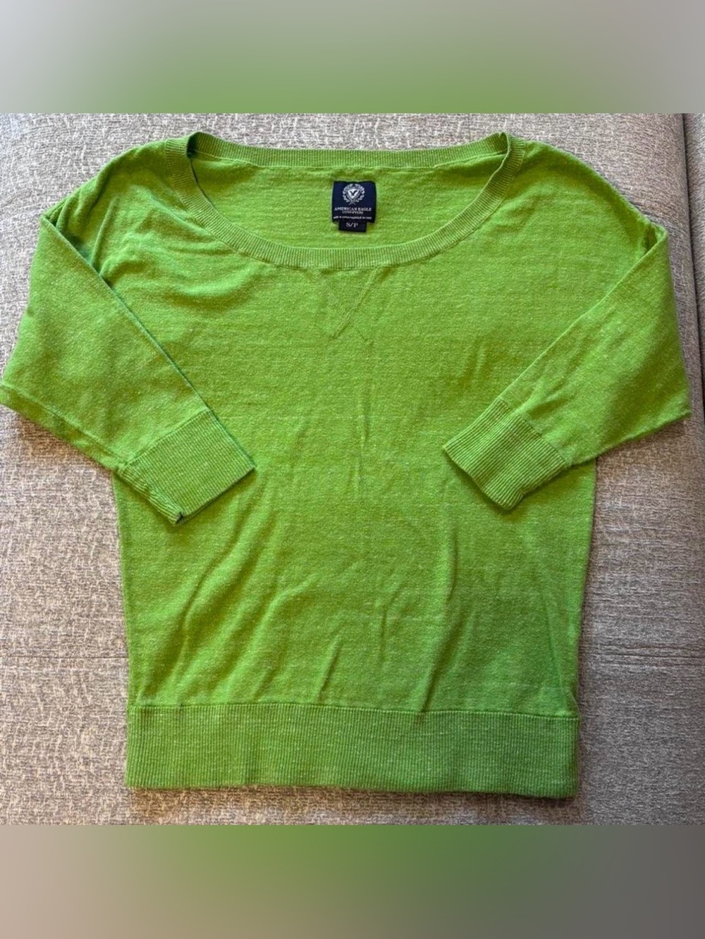 American Eagle Outfitters Lime Green Scoop Neck Lightweight Sweater 3/4 Sleeves